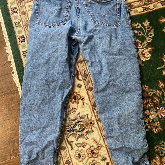 Levi jeans - Picture 2 of 3